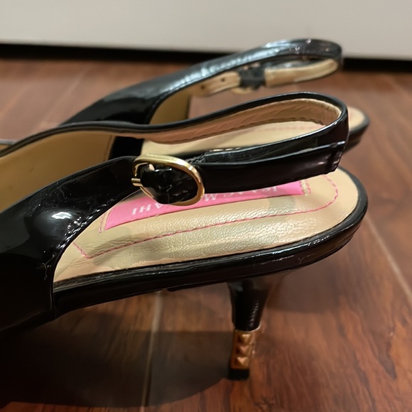 Isaac Mizrahi black patent kitten heel - Picture 8 of 8